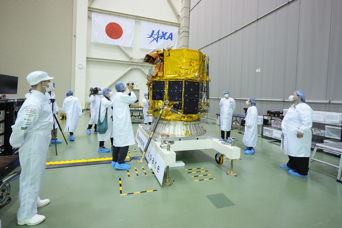 Japan's Ispace Tries to Become First Non-US Firm to Land on Moon