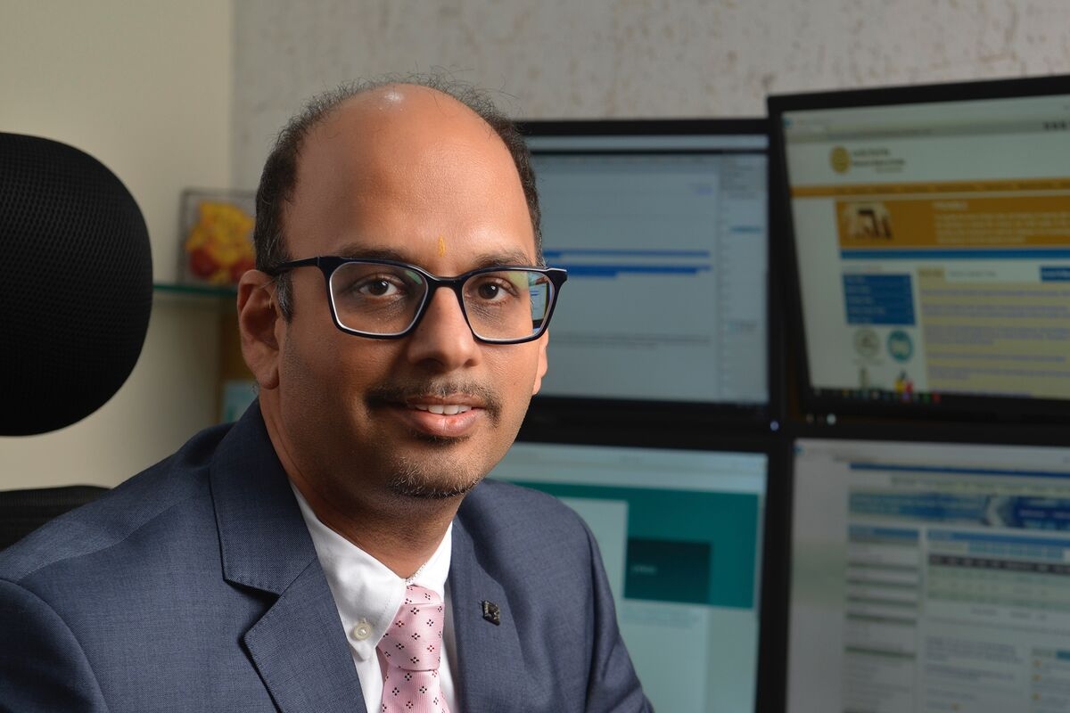 A $115 Billion Fund Manager Bets on Shortest Maturity India Debt