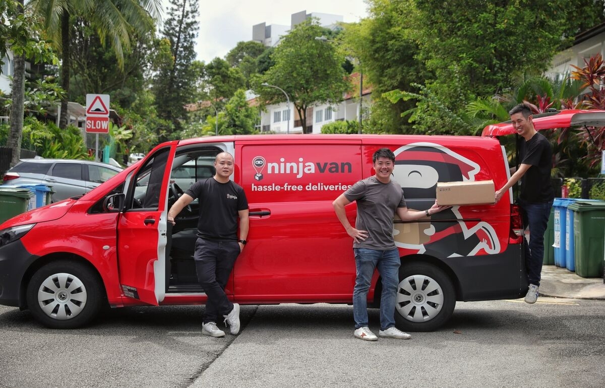 Singapore's Ninja Van Said to Halve Valuation in Latest Round