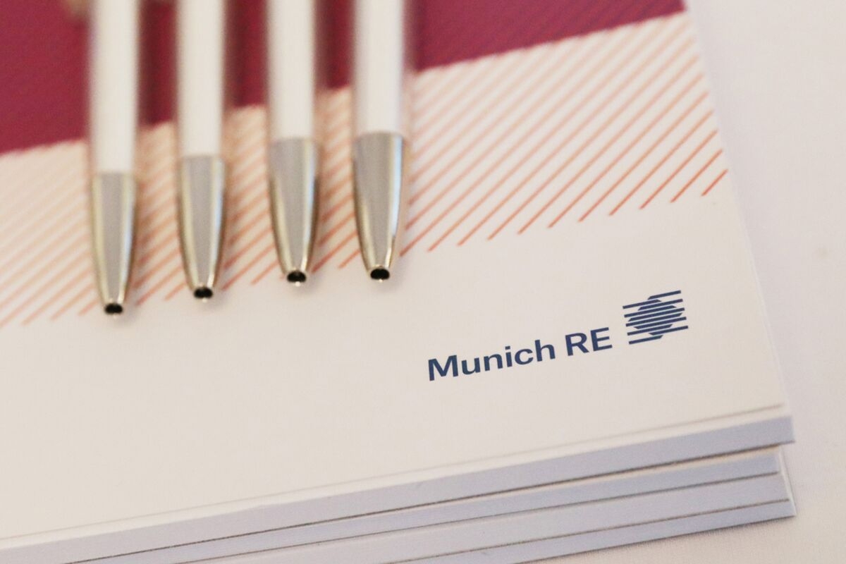 Munich Re's Ergo to Buy Next Insurance in $2.6 Billion Deal