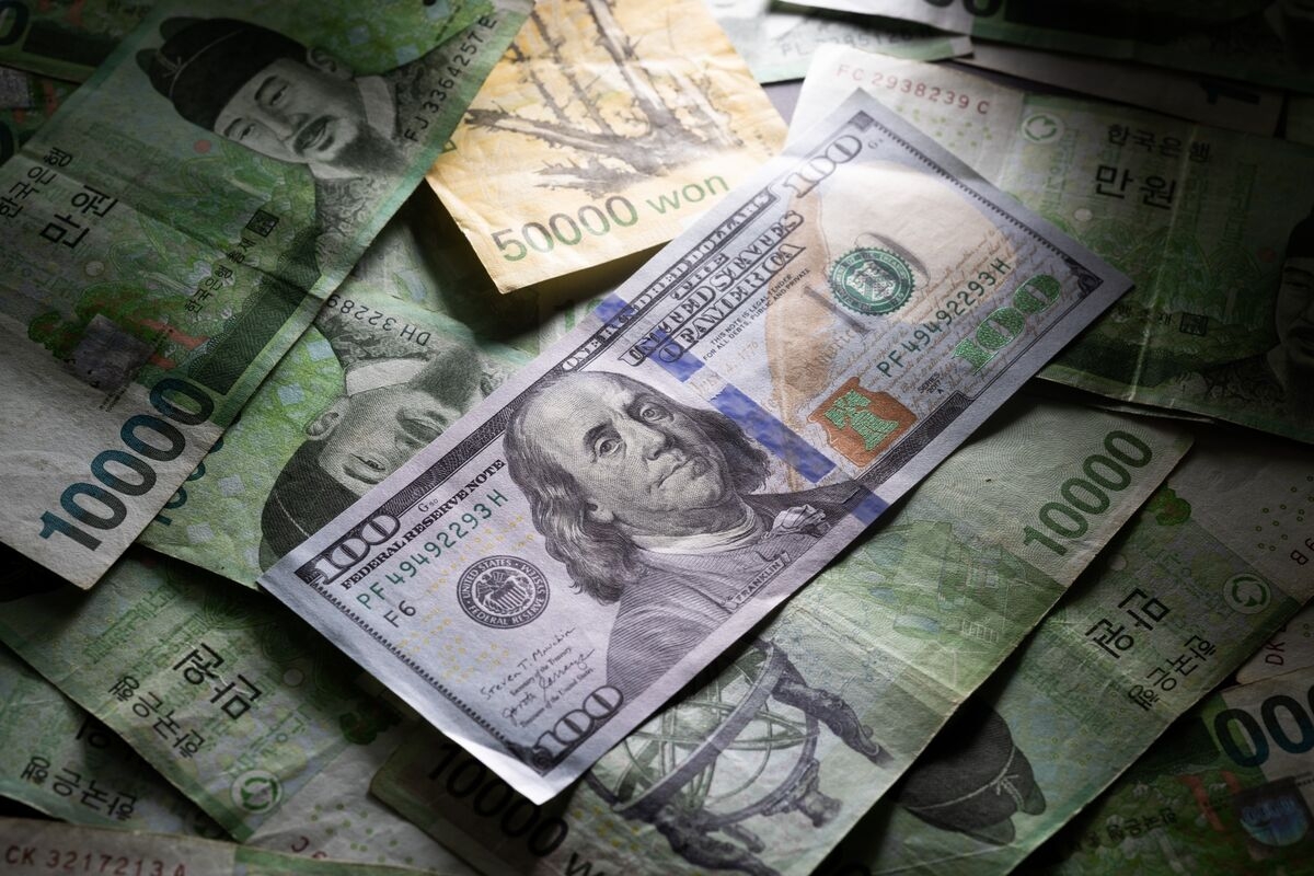 US-Korea Currency Talks Fuel Bets Trump Is Open to Weaker Dollar