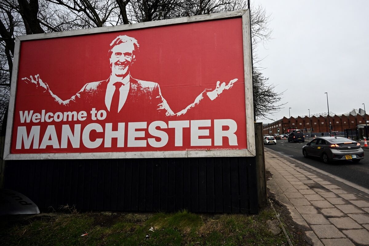 How Manchester United's Debt Problem Could get Much Bigger