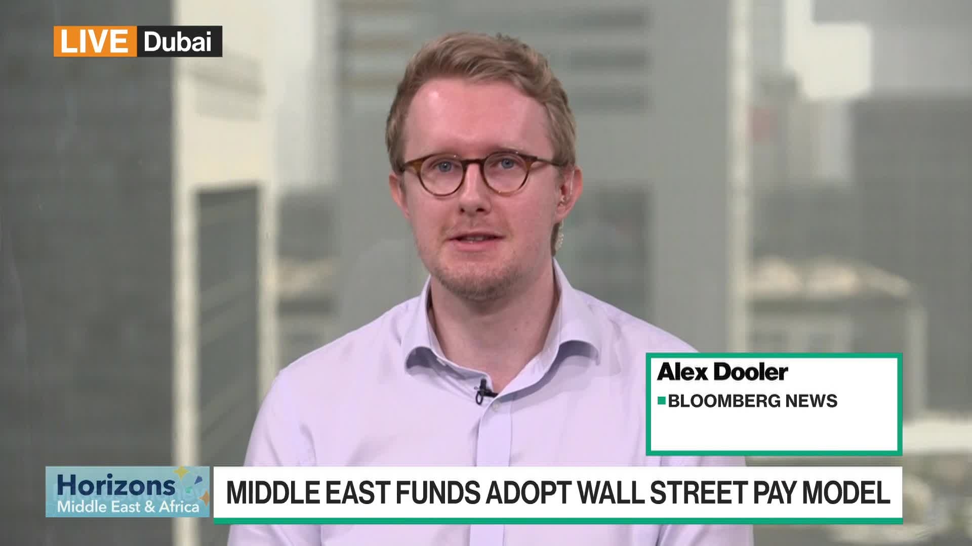 Mideast Funds Adopt Wall Street Pay Model