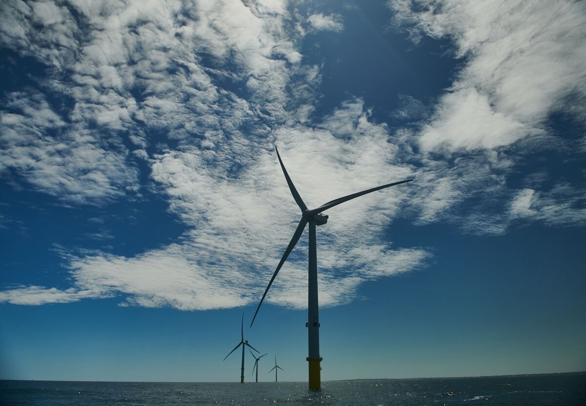 Germany Gets No Bidders in Zero-Subsidy Offshore Wind Auction