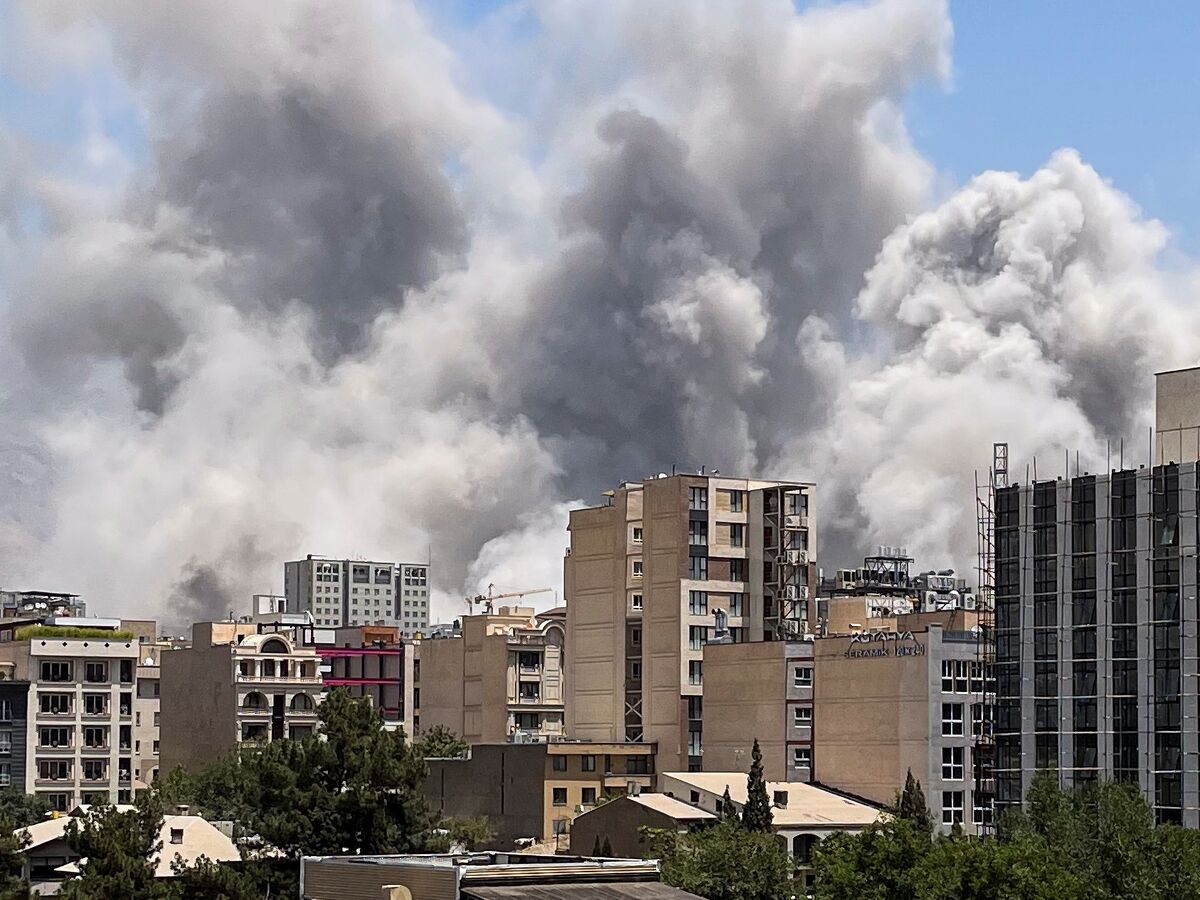 Iran-Israel War May Pause After Trump Says Ceasefire Reached