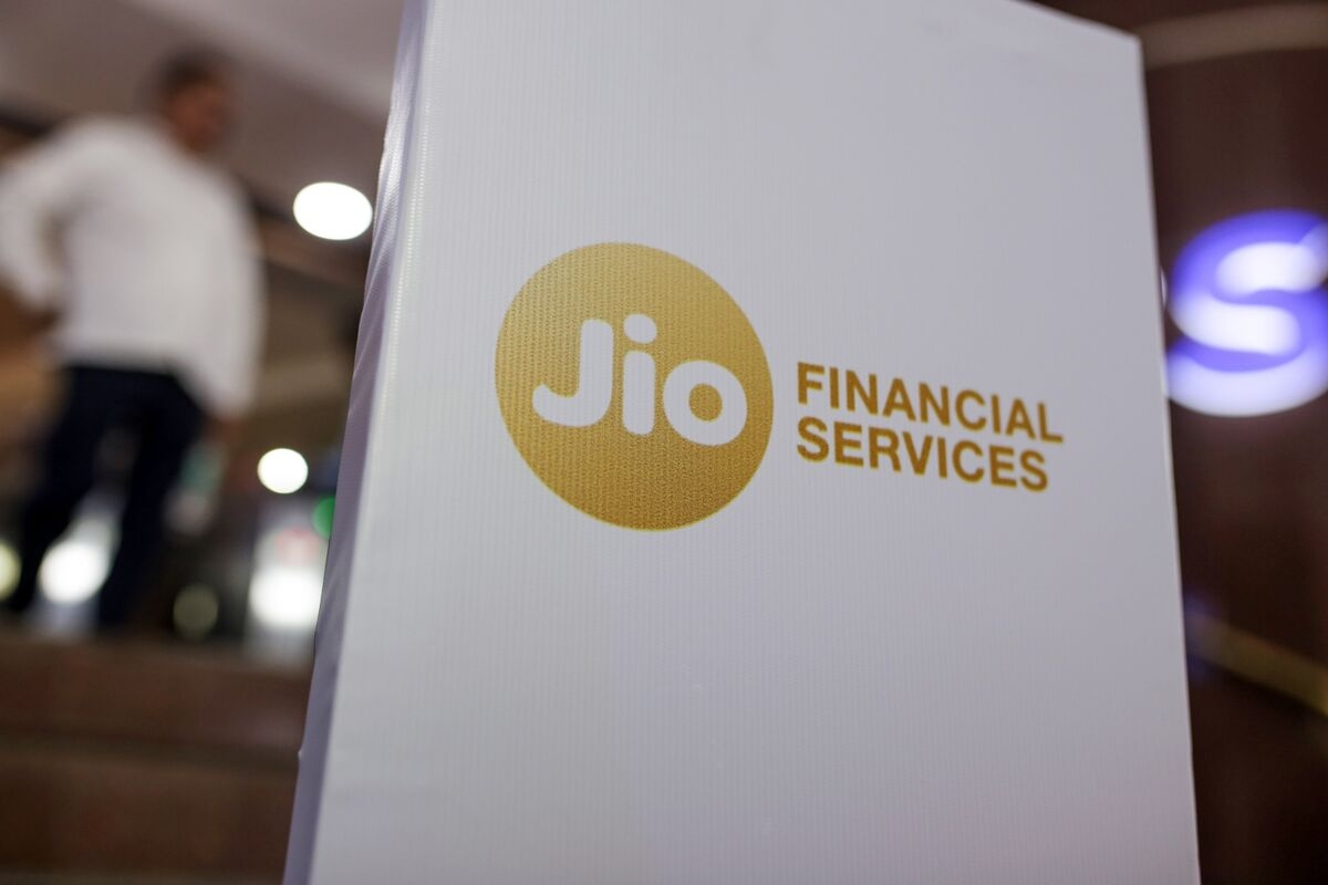 Ambani's Jio Finance Plans Debut Rupee Bond Sale of $118 Million