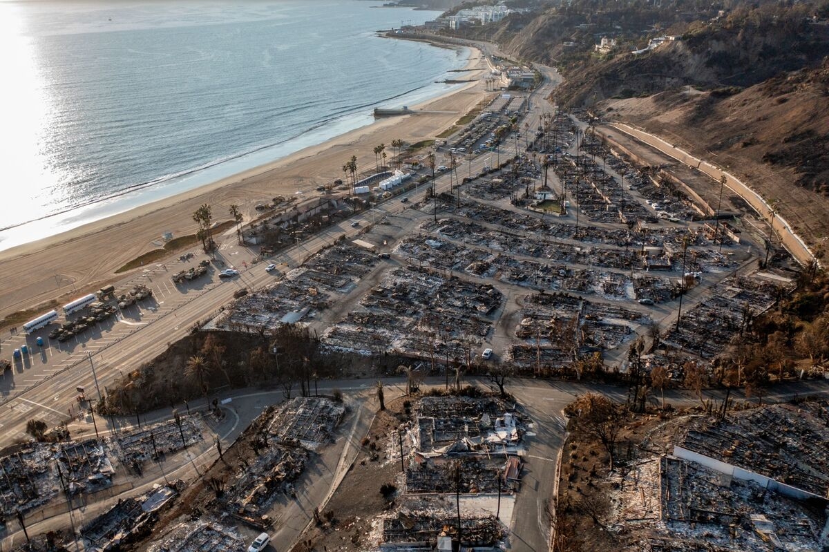 Hedge Funds Face California Rebuke Over Role in Wildfire Claims