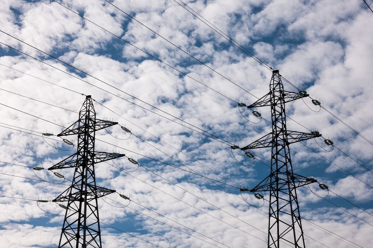JPMorgan Gets €500,000 Fine Over French Power Market Survey