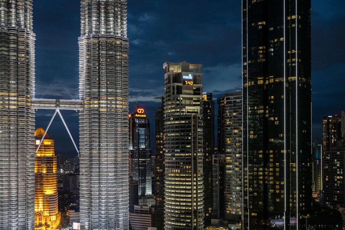 Malaysia Offers Tax Incentives to Boost Venture Capital Industry
