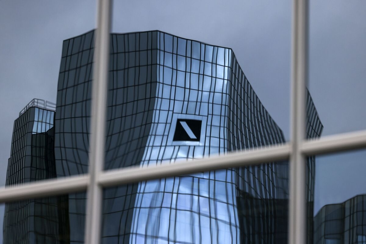 Deutsche Bank and Ex-Manager Start Mediation Over Harmed Career