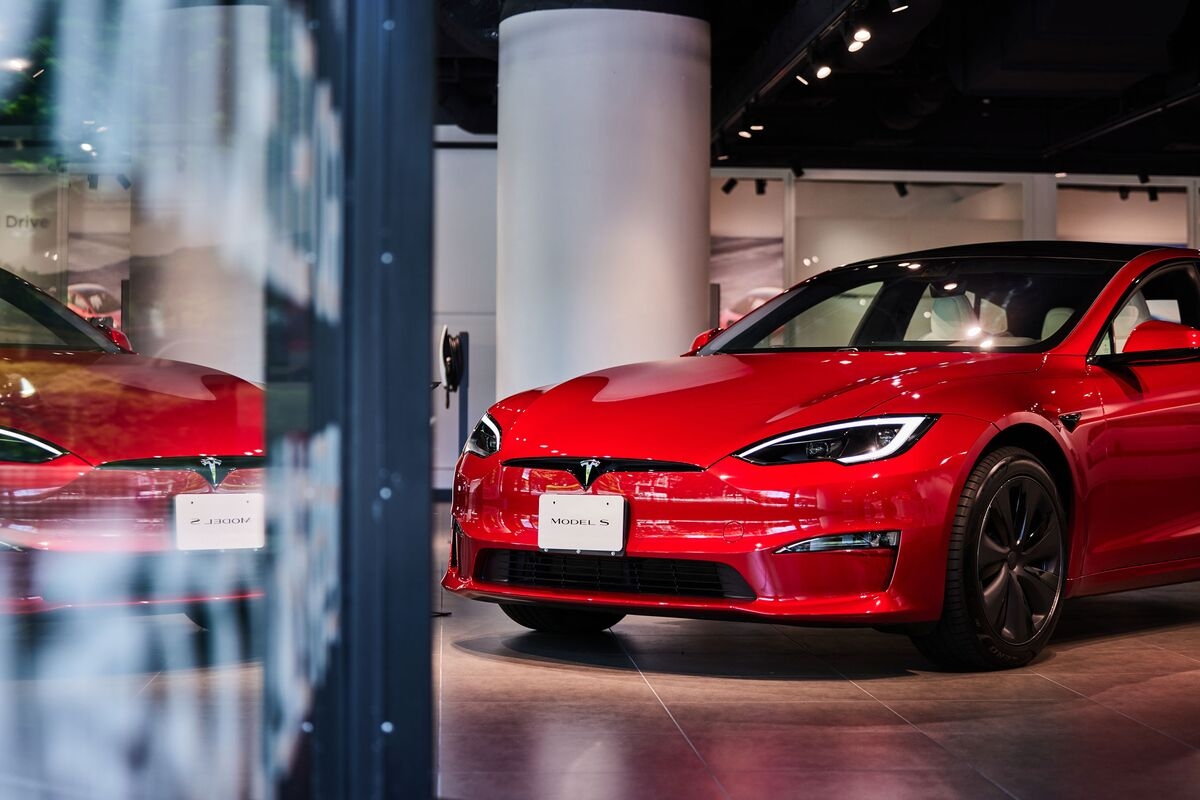India to Open Flagship EV Making Policy to Lure Global Giants