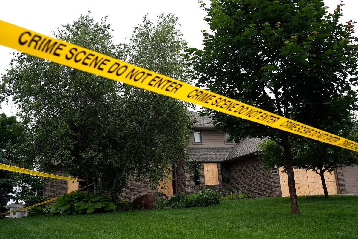 Hunt for Suspected Shooter of Minnesota Democrats in Second Day