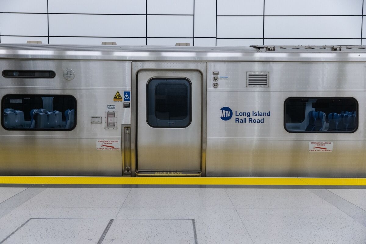 NY's LIRR and Metro-North to Get More Than 300 New Rail Cars