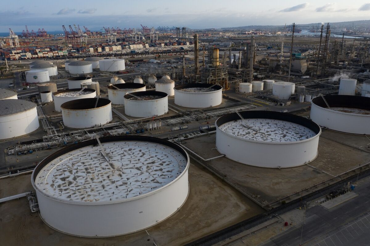California's Shrinking Fuel Industry May Bring Pricier Gas