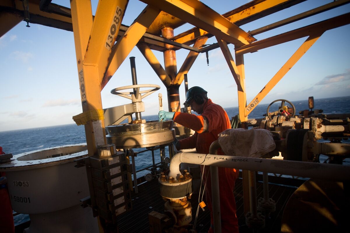 Wood Group Extends Takeover Talks With UAE Suitor Sidara