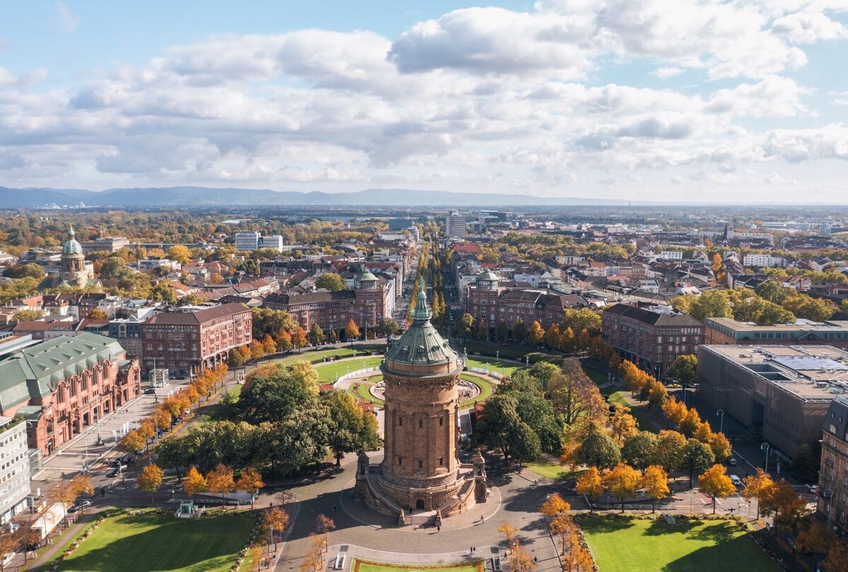 German Cities Tap Night Cabs to Give Women Safer Rides