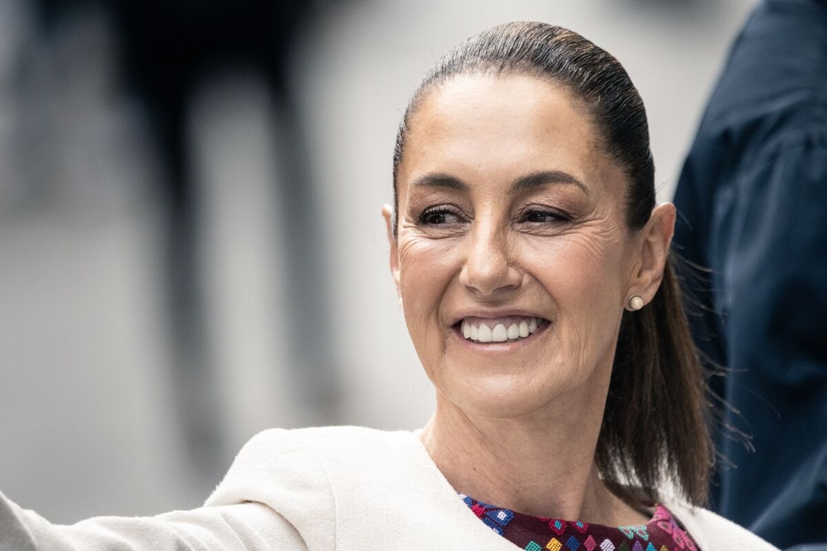 Mexico's President Pushes Back on Claim She Encouraged LA Violence