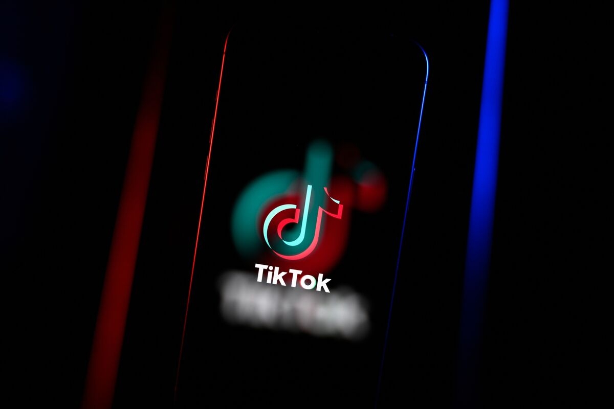 From Mob Wife to MAGA Woman: TikTok Trends Are Losing Steam