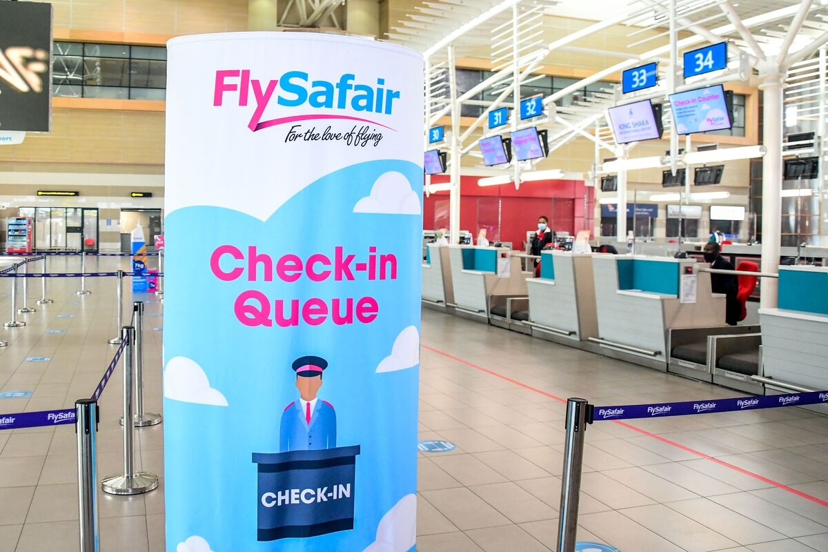 FlySafair Plans Pilot Lockout Over South African Strike Threat