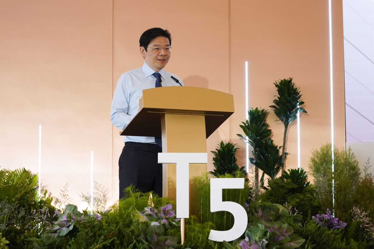 Singapore Changi Airport Breaks Ground on New Terminal