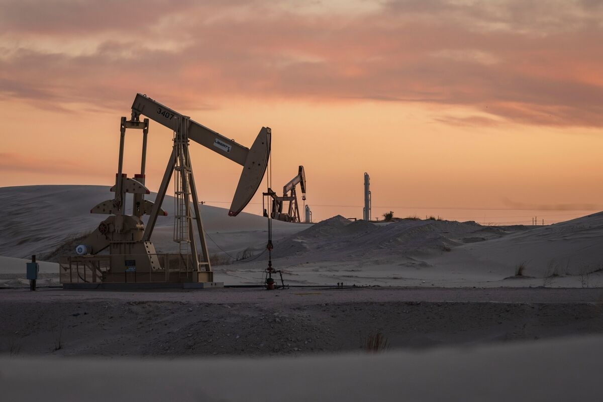 Oil Jumps After US Trade Court Blocks President Trump's Tariffs