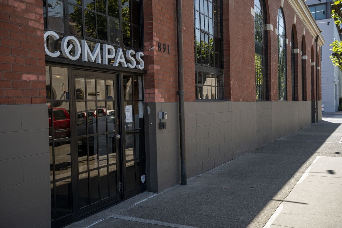 Compass Sues Zillow as Fight Over Home Listings Heats Up