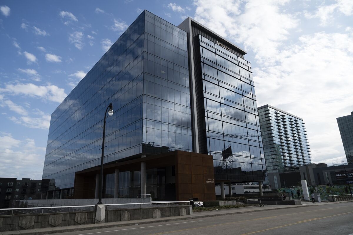 Synovus Weighs Potential Merger After Drawing Takeover Interest