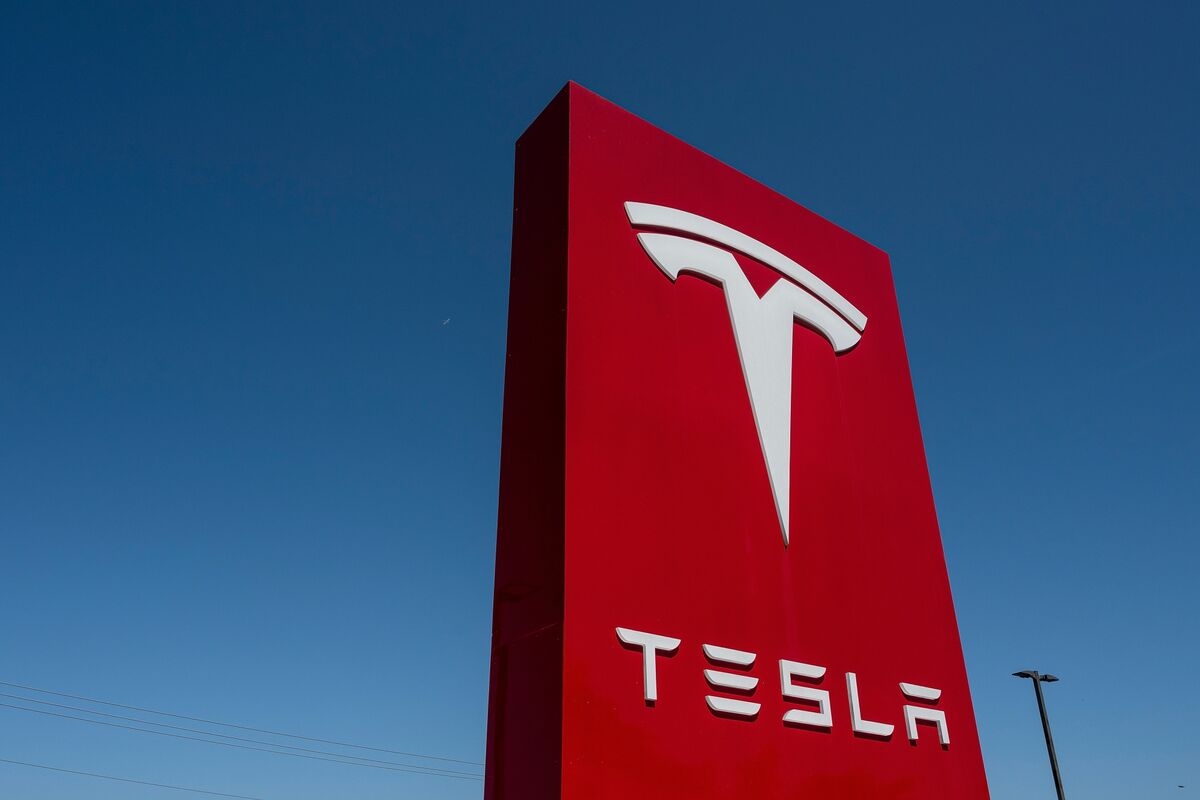Tesla's India Head Resigns Just as Carmaker Prepares Local Entry