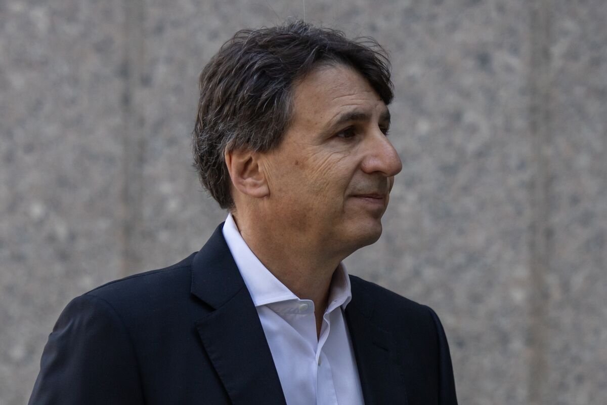 Mexican Leaders Cheer Apollo's Rowan for Pushing US-Mexico Deal