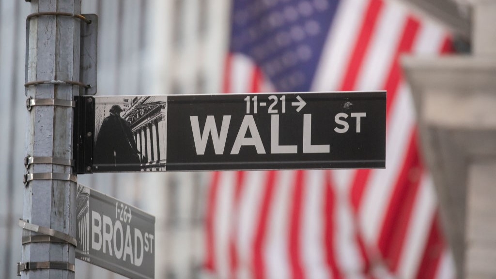US-Europe Banking Bonuses Gap Is Narrowing