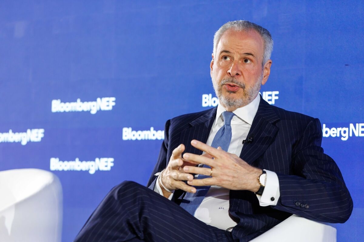 Spain's Blackout to Trump Turmoil Lead BNEF Summit Conversations