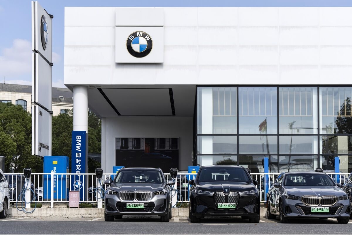 BMW Car Sales Held Back by China's Preference for Domestic EVs