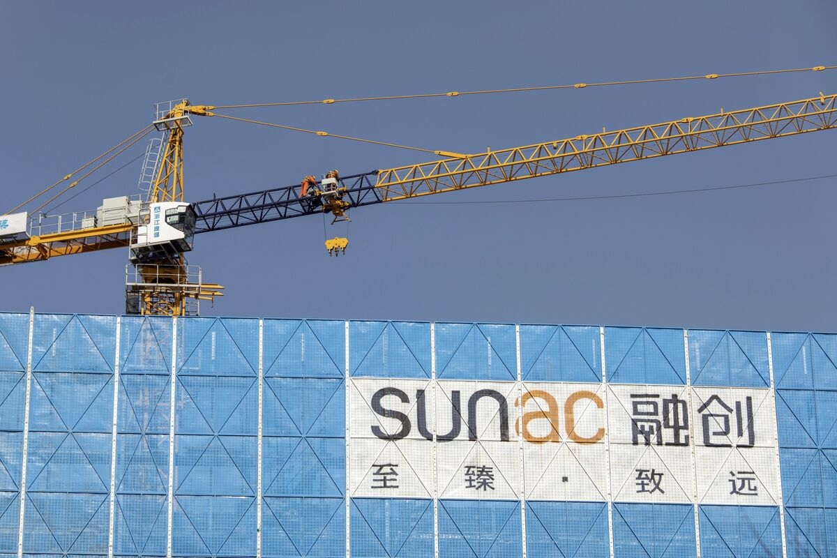 Builder Sunac Seeks to Convert All Offshore Bonds Into Shares