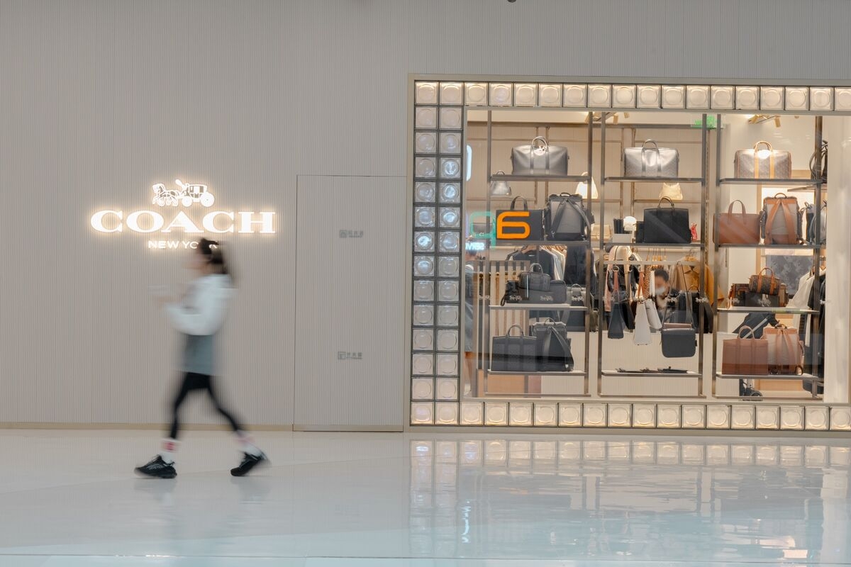 Coach's Hit Handbag Shows How Less-Expensive Luxury Is Gaining Ground