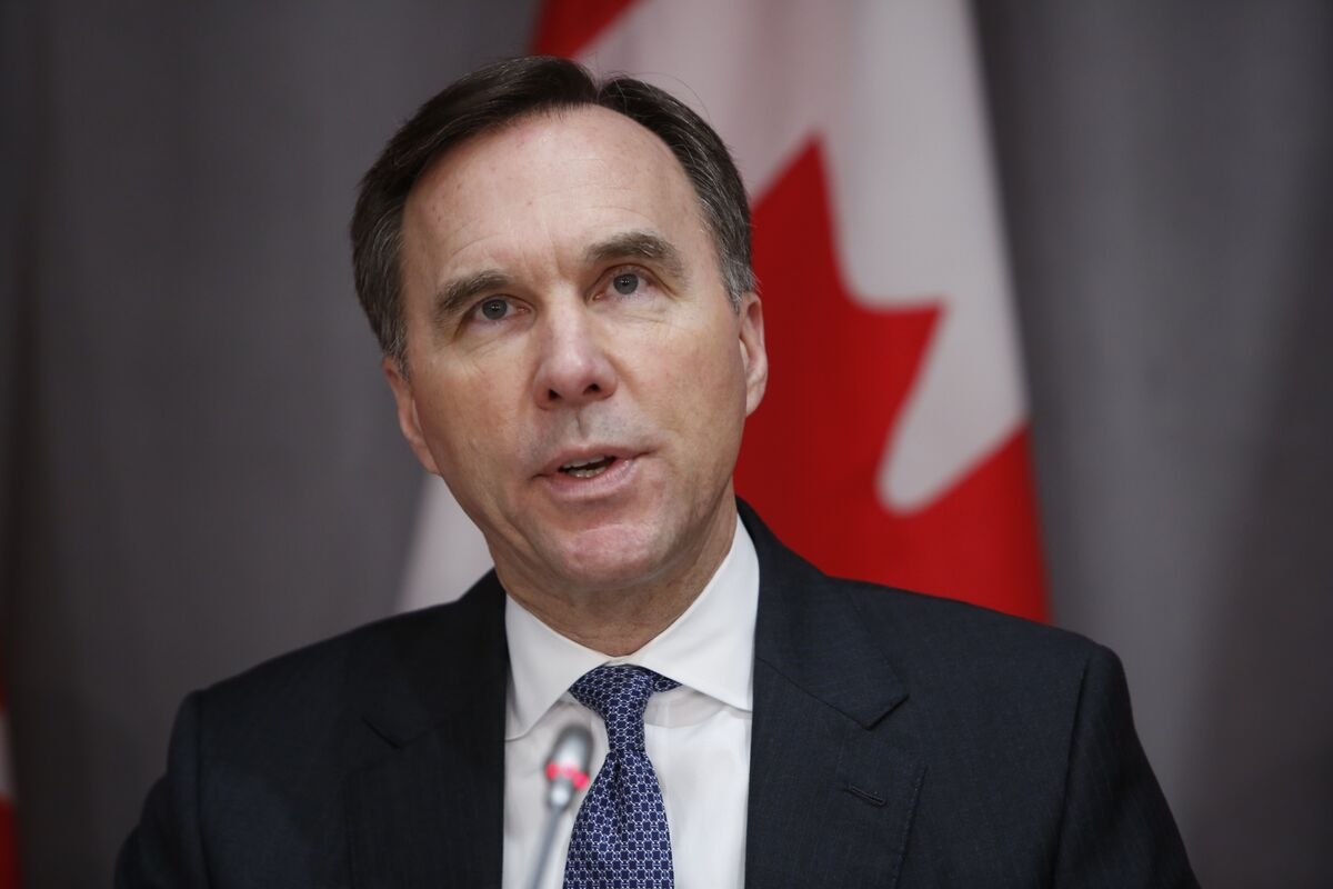 Canada's Ex-Minister Urges Better China Ties to Hedge US Risks