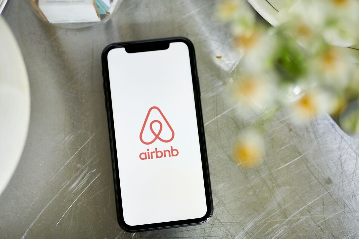 Airbnb Touts Good Talks With NYC Mayor Candidates on Rental Ban