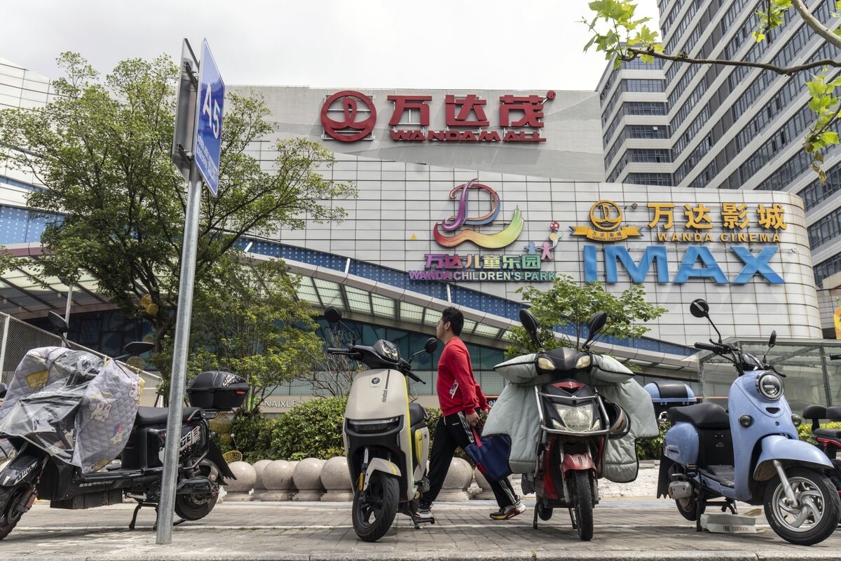 China Approves $6.9 Billion PAG-Led Move to Acquire Wanda Malls