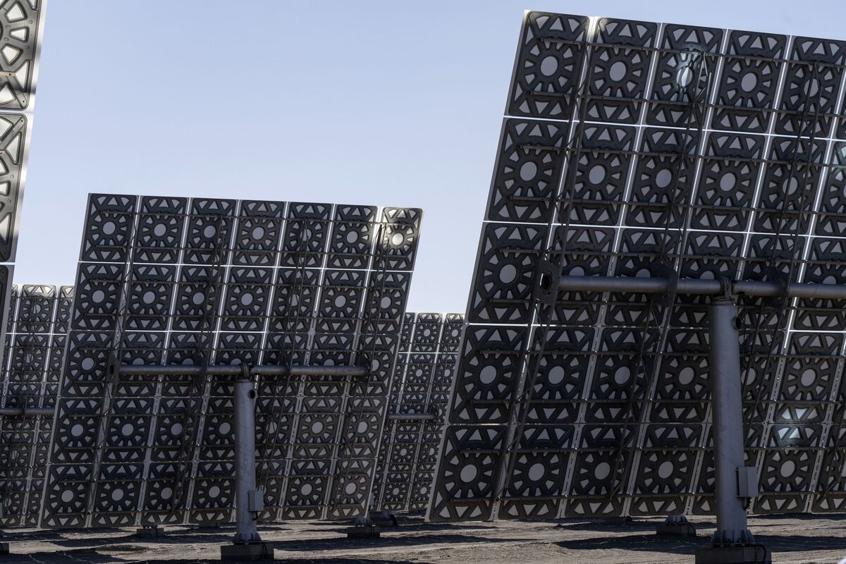 CSI Solar to Relocate Production Capacity Under Tariff Threat