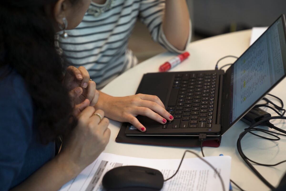 Singapore Kids Grapple With the Tyranny of Tutoring