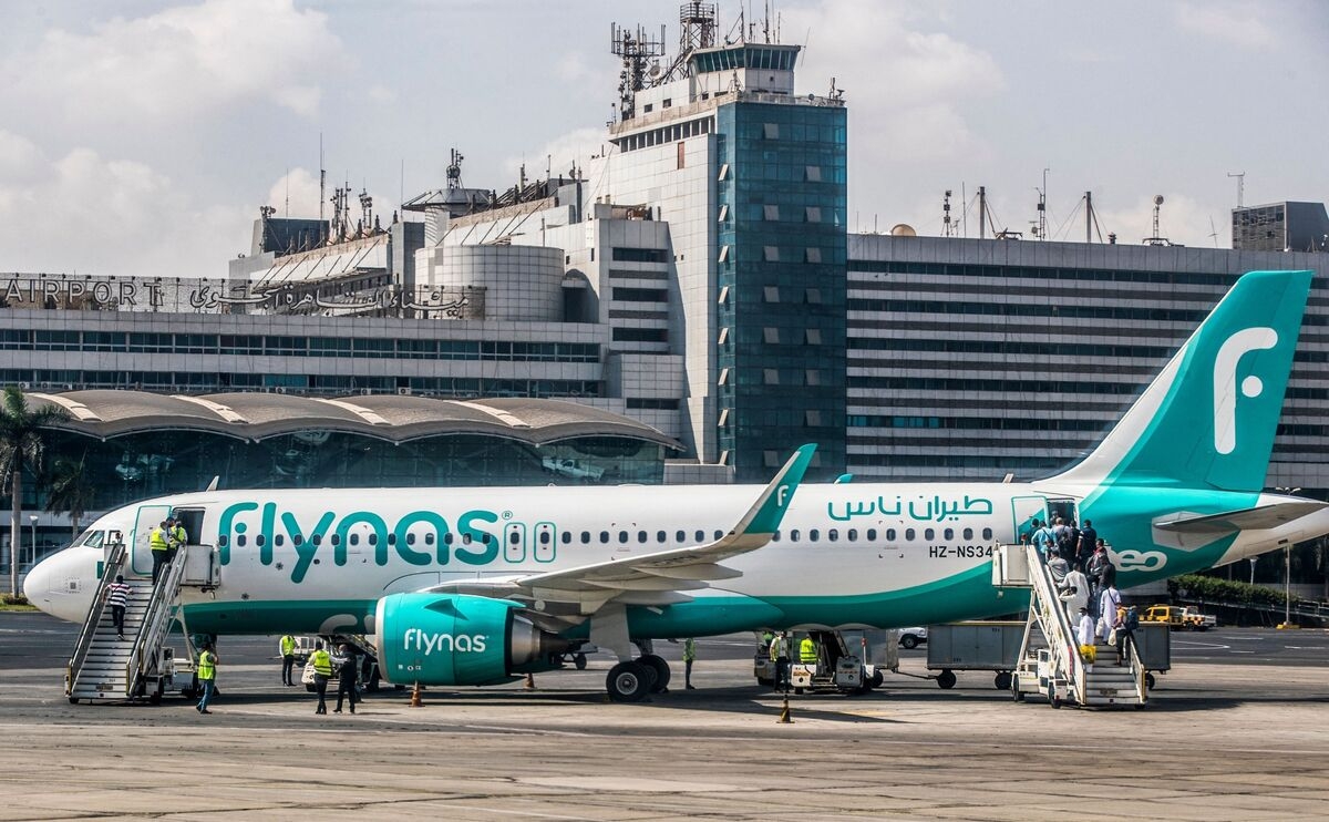 Saudi Arabia's Flynas Considers Seeking About $1 Billion in IPO