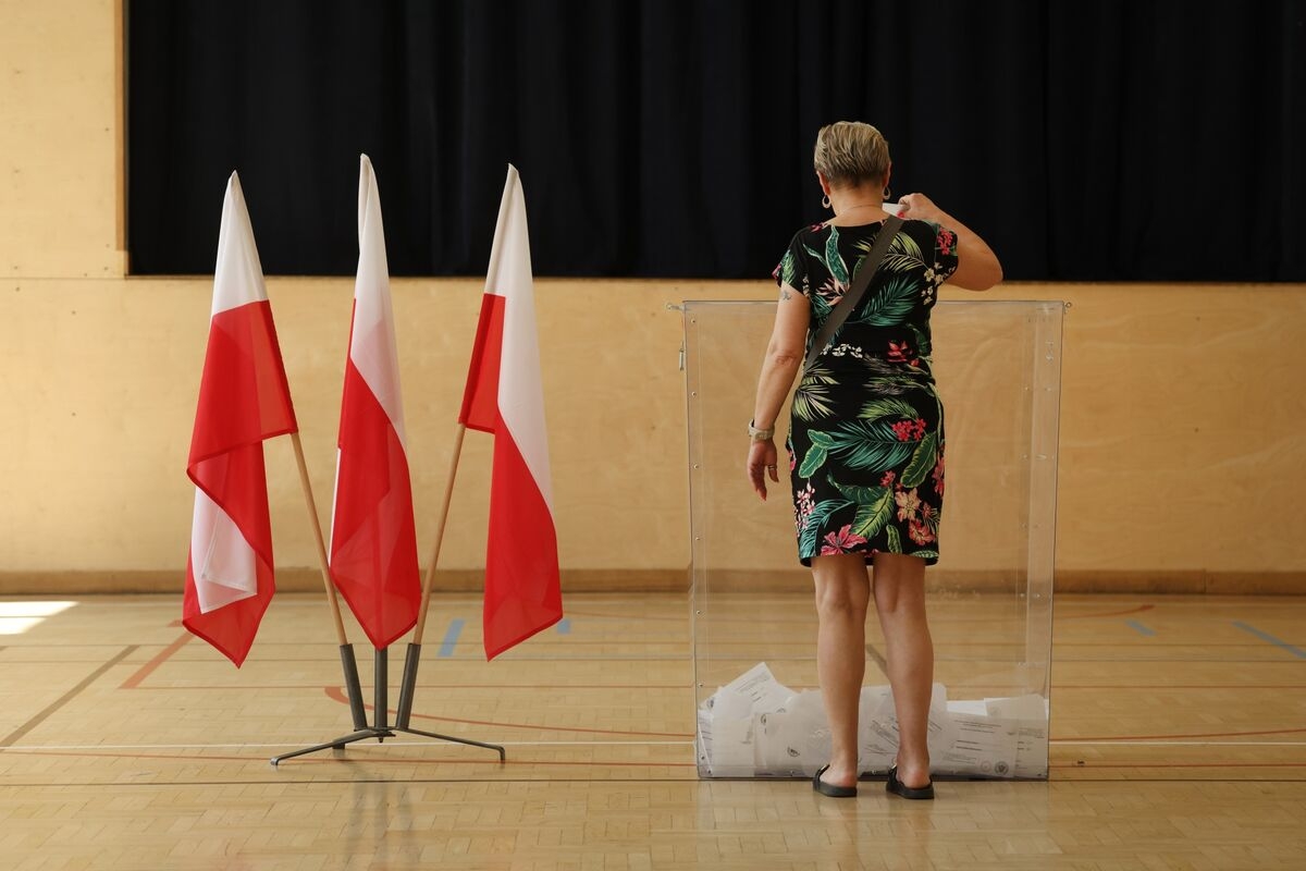 Why European Voters Are Shifting to the Right