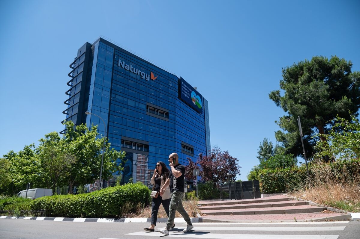 Spanish Utility Naturgy to Sell 5.5% Stake to Boost Stock Liquidity