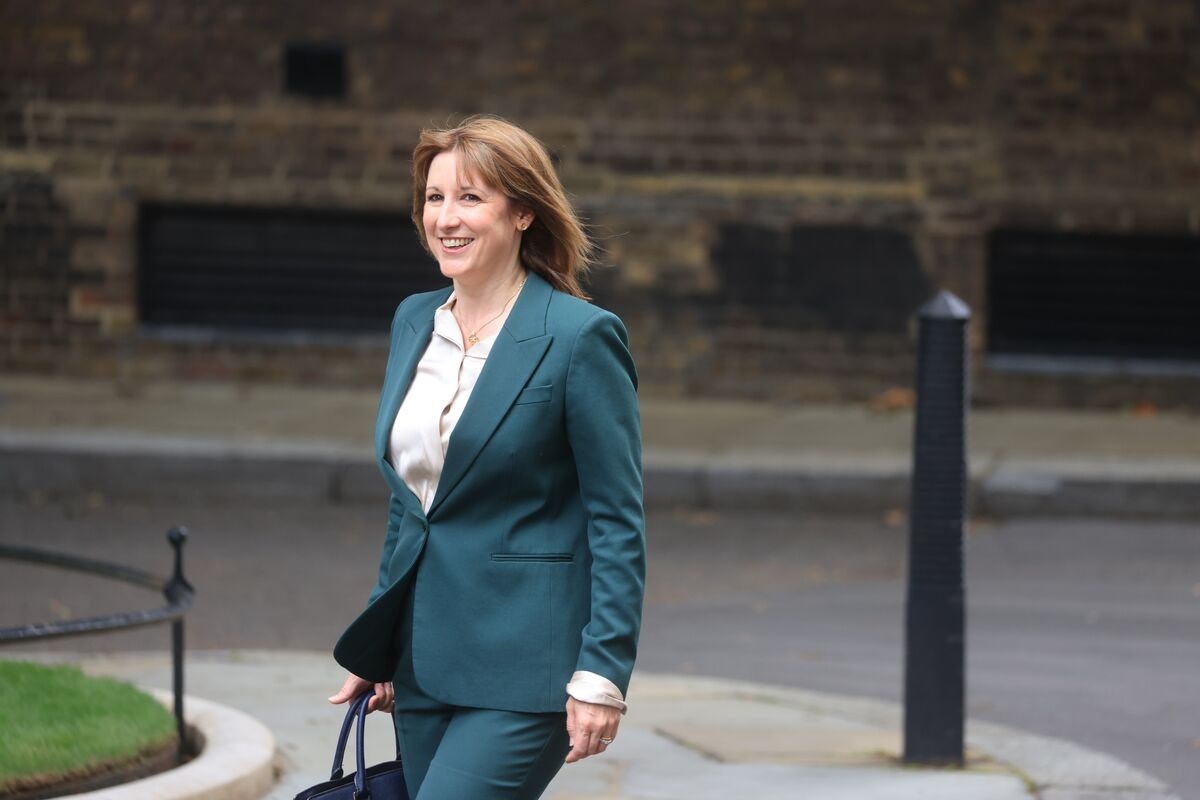 Is a Glum Britain Heading for a Repeat of 1992?