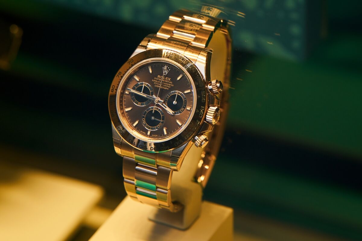 Used Rolexes, Pateks Are Bright Spot in Struggling Watch World
