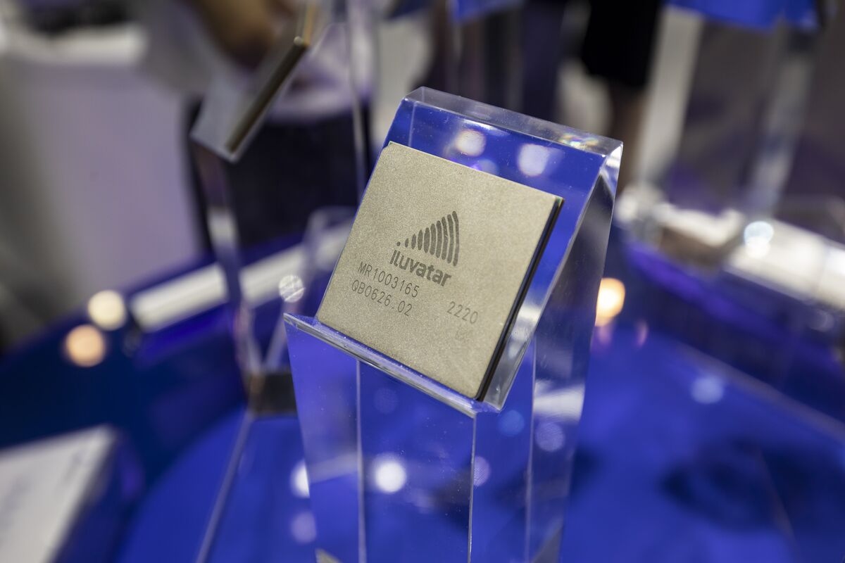 AI Chipmaker Iluvatar CoreX Is Said to Mull Hong Kong IPO