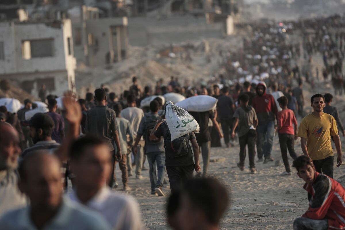 UK Steps Up Gaza Aid as Israel Plans to Expand Offensive