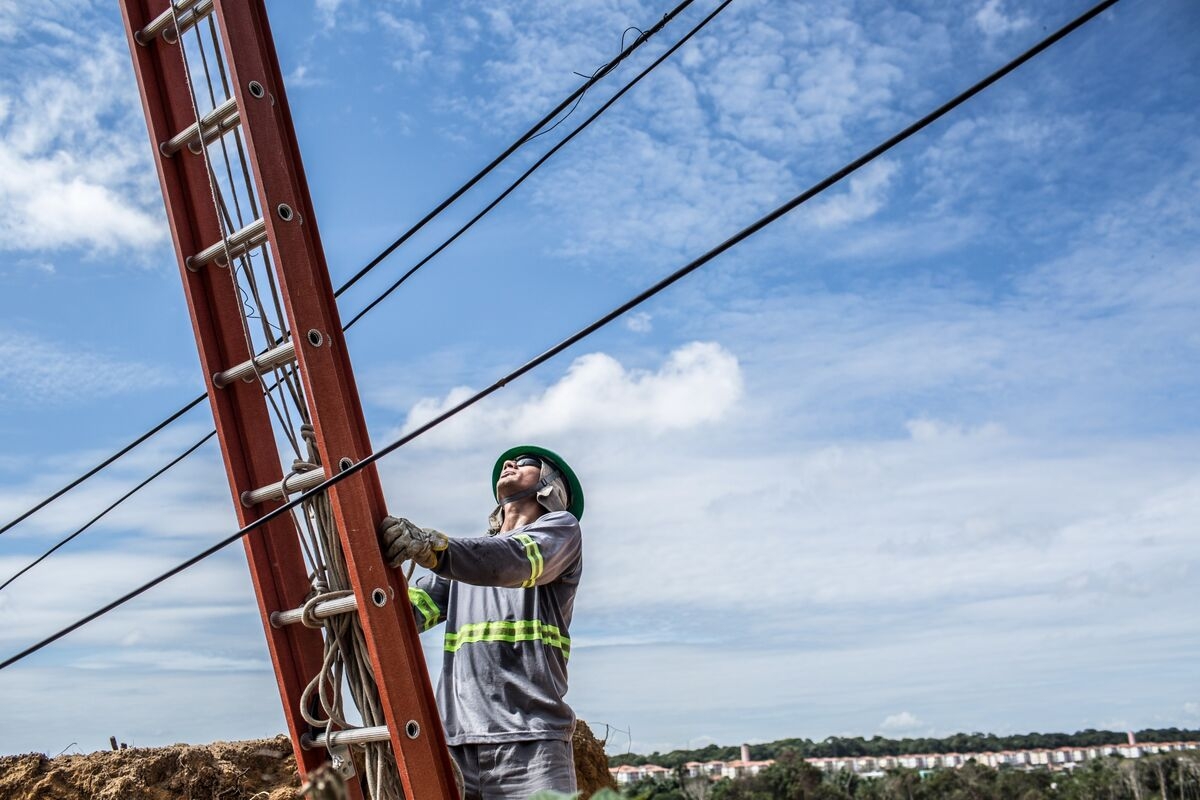 Actis Raises $1.7 Billion for Second Long Life Infra Fund
