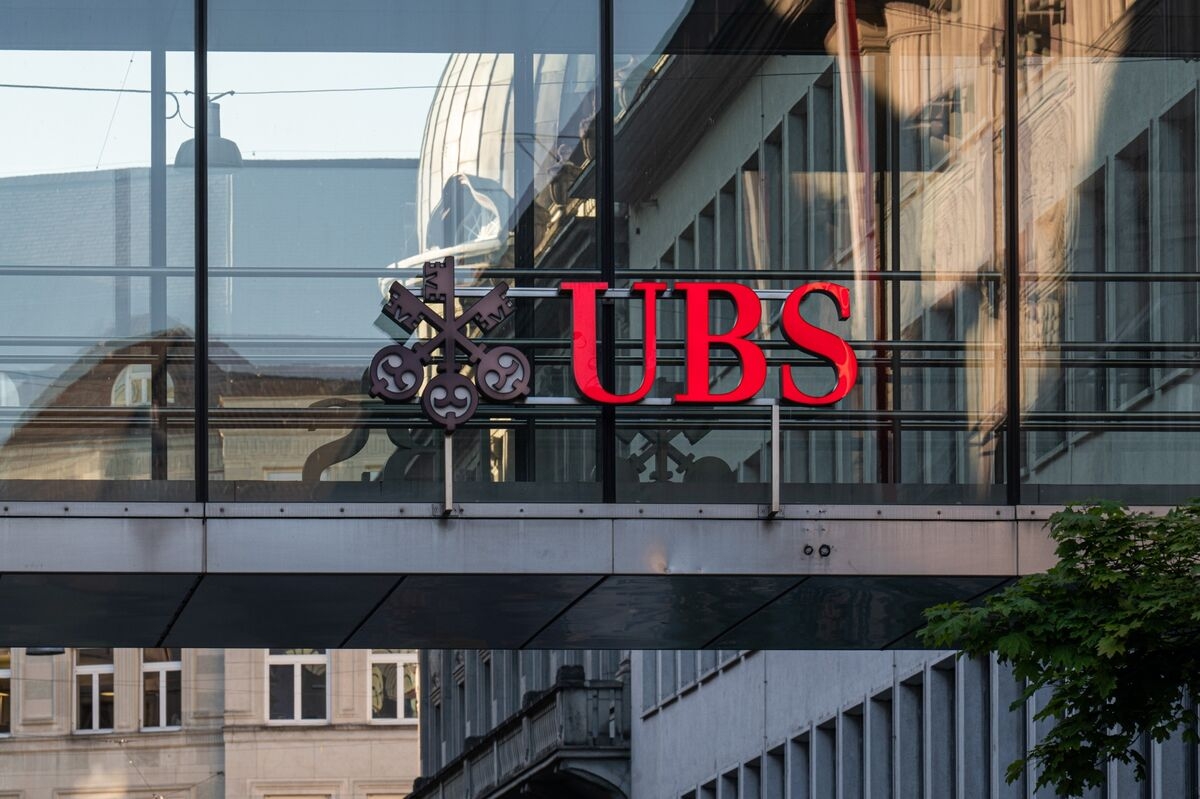 UBS Set to Lose First Round of Fight Against Swiss Capital Hike