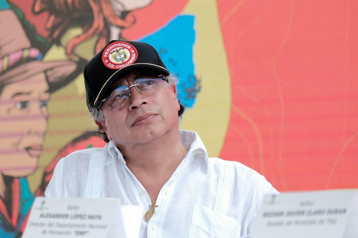 Colombia High Court Returns Petro's Pension Bill to Congress