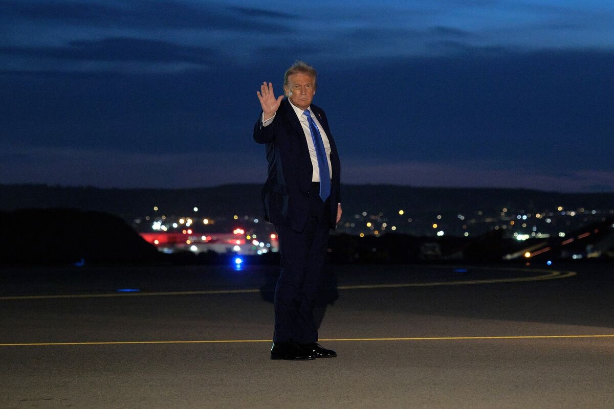 Trump Says G-7 Exit for ‘Much Bigger' Reason Than Ceasefire
